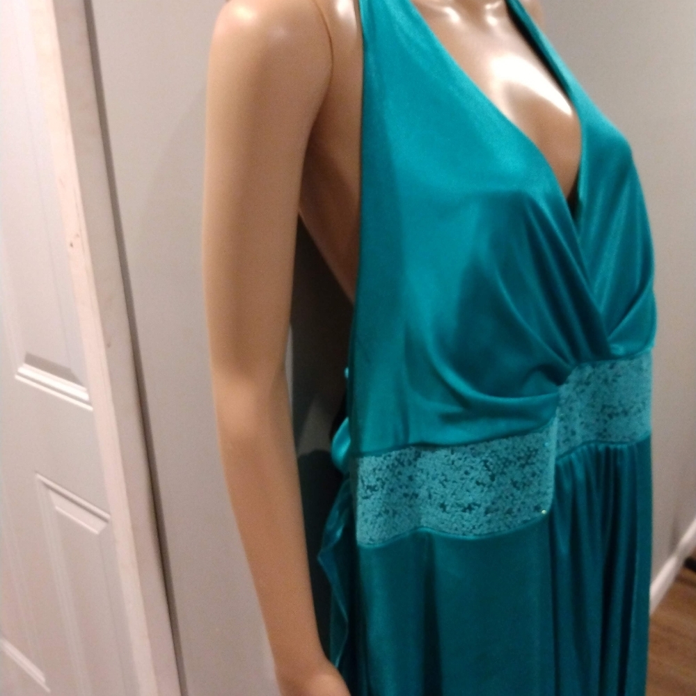 Ruby Rox Teal Sequins Halter Dress Gown - Picture 7 of 10